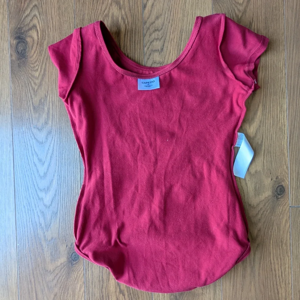Capezio CC400C Short Sleeve Leotard Garnet Children's Medium NWT